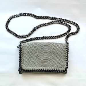 Borse in Pelle Italy Snake Embossed Leather Crossbody Enveloped Bag Metal Chain